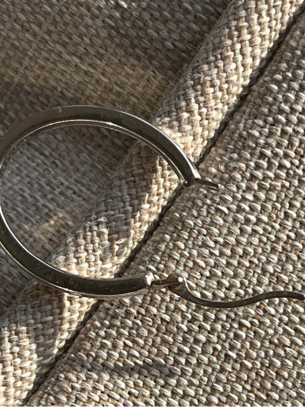 14K white gold oval hoop earrings SIGNED SLC 14K (Salt Lake City Designers) - Picture 7 of 9